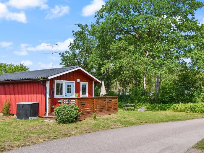 1 rok · 14 m² · Ekerum stuga 27