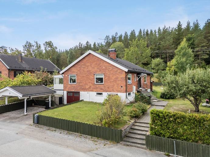 5 rok · 97 m² · Vävnadsvägen 19