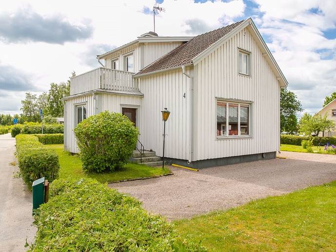 4 rok · 90 m² · Västergatan 4