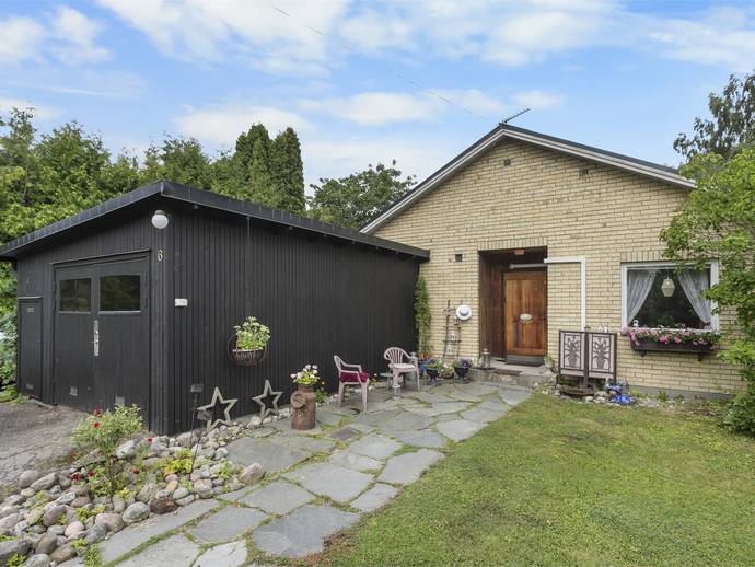 6 rok · 120 m² · Sporres väg 6