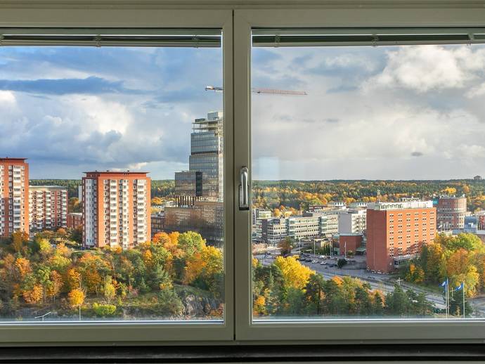 3 rok · 81 m² · Henriksdalsringen 97