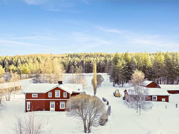 6 rok · 190 m² · Asplövberg 8