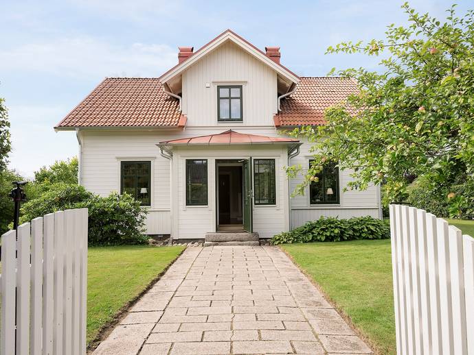 7 rok · 162 m² · Tomtegatan 11