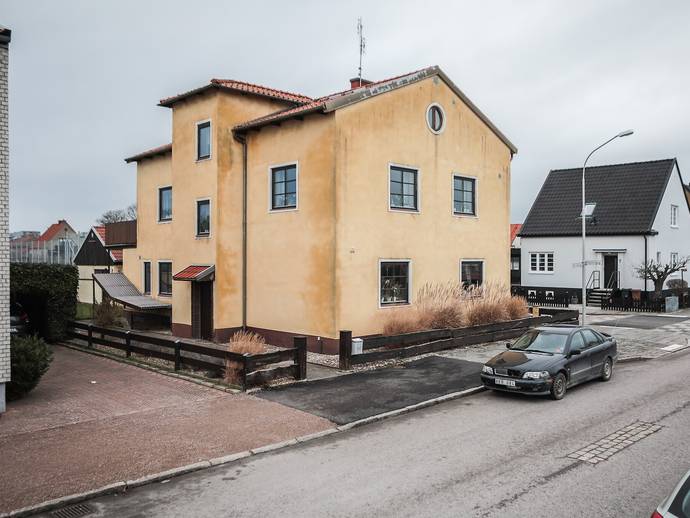 11 rok · 260 m² · Hyllingegatan 6