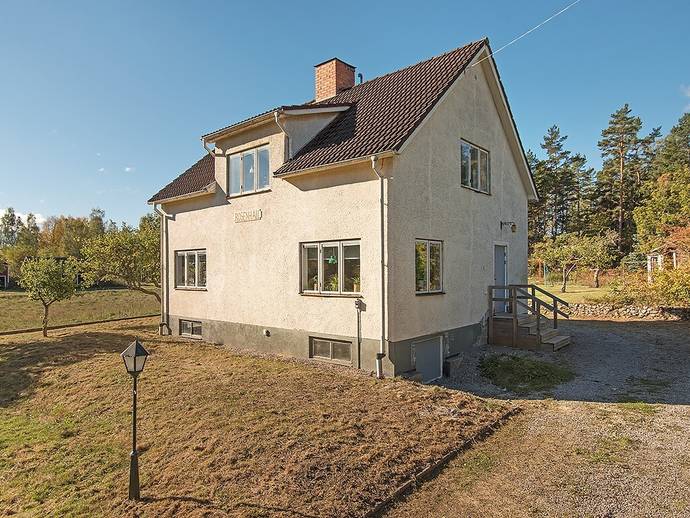 6 rok · 120 m² · Knoppetorp Rosenhäll