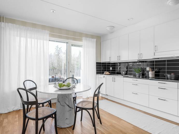 3 rok · 85,3 m² · Gullbergsgatan 4