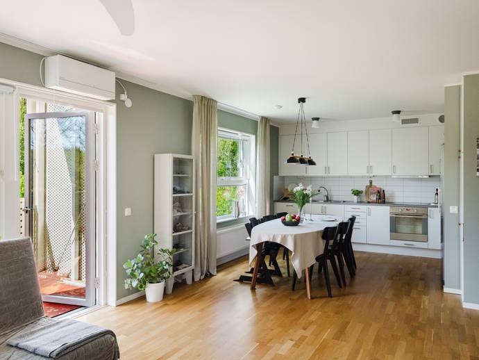 3 rok · 78,3 m² · Trädgårdsmästarstigen 10