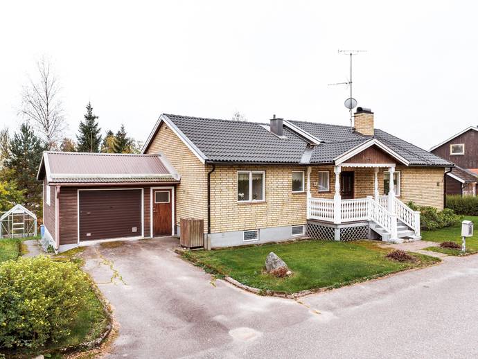 4 rok · 96 m² · Aspvägen 12