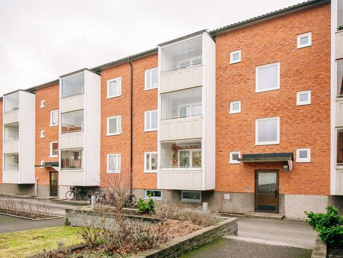 2 rok · 61 m² · Rotegatan 2C
