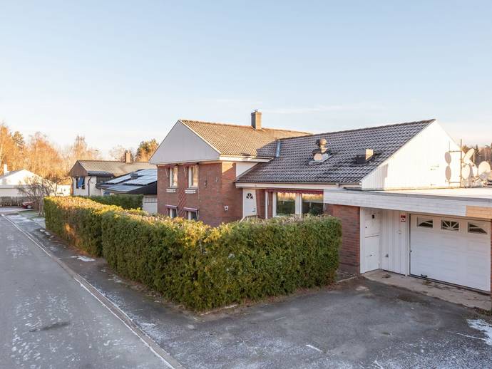 6 rok · 143 m² · Slörvägen 10
