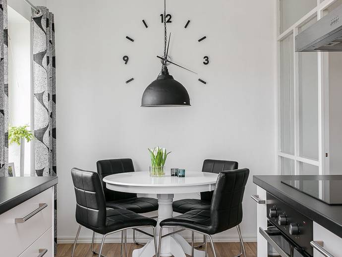 1 rok · 45,5 m² · Almgatan 4 C LGH 1102