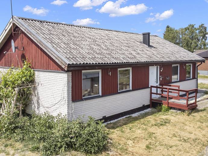 4 rok · 103 m² · Ängslundsgatan 8