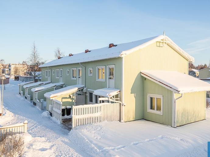 5 rok · 122 m² · Önnemostigen 12