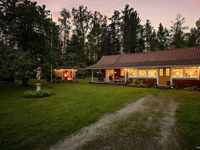 4 rok · 70 m² · Hemsjön 314