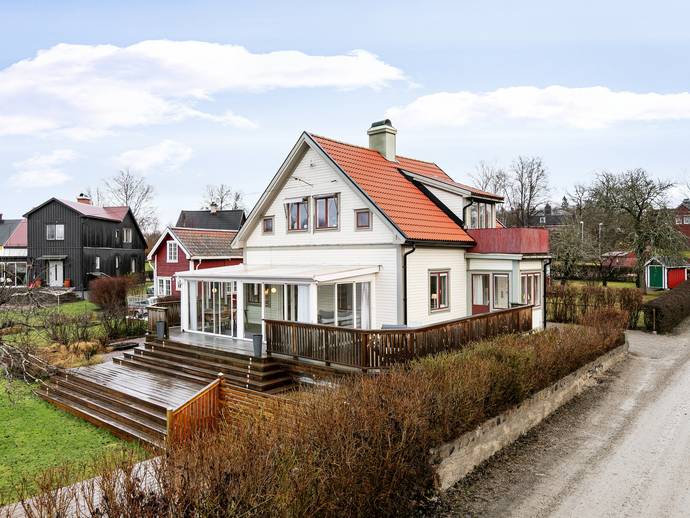 5 rok · 123 m² · Kyrkvägen 9