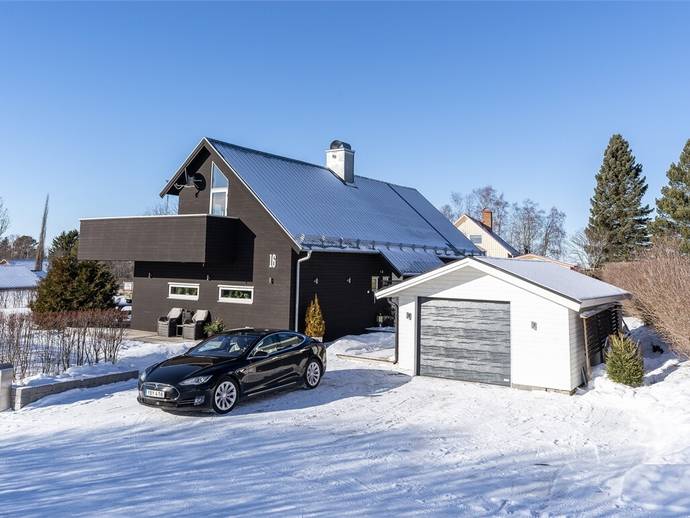 6 rok · 172 m² · Parkvägen 16