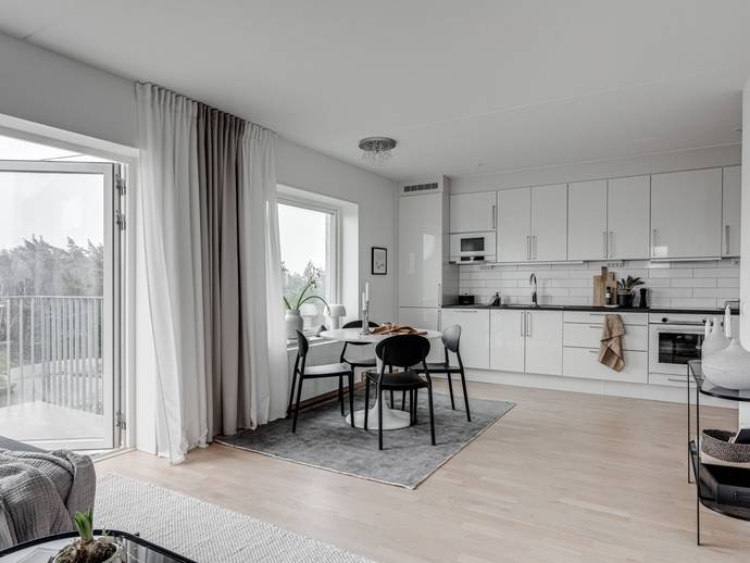 2 rok · 47 m² · Uggleberget 26