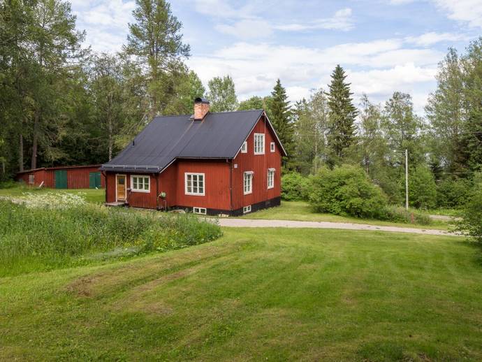 4 rok · 140 m² · Finnäs 171