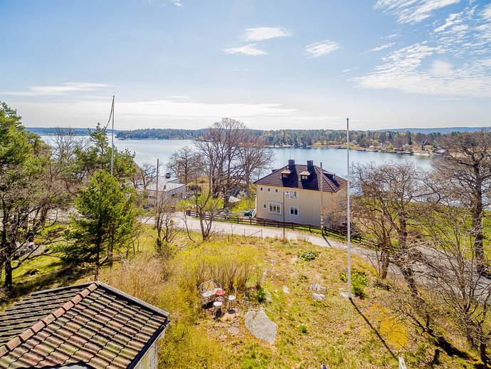 83 m² · Ekholmsvägen 31