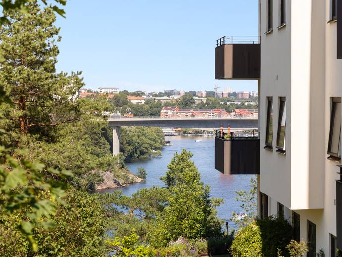3 rok · 47 m² · Essingestråket 40