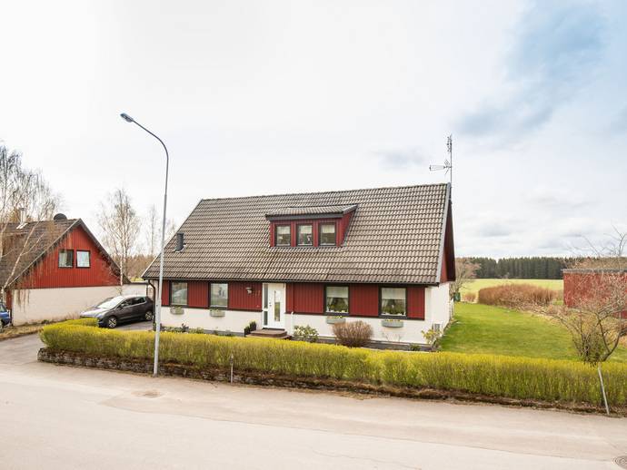 6 rok · 170 m² · Kyrkstensvägen 17