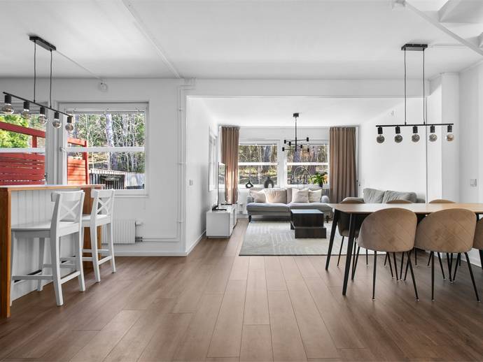 3 rok · 91,5 m² · Skäcklingevägen 267