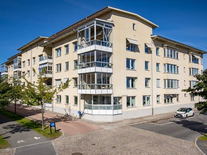 3 rok · 86 m² · Stenhuggargatan 32
