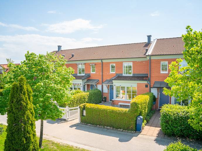 4 rok · 104,5 m² · Gränsliden 180