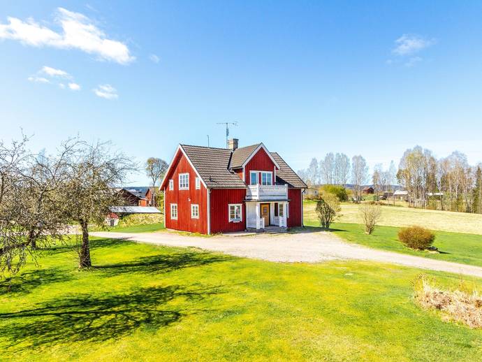 4 rok · 180 m² · Basterud Hon