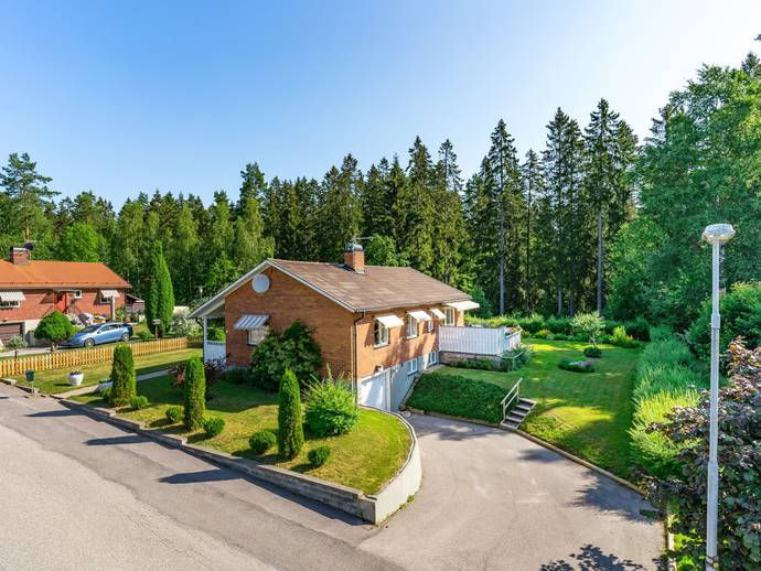 3 rok · 90 m² · Skogsvägen 59