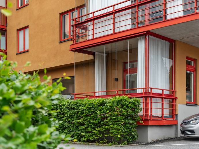 1 rok · 28 m² · Kanalvägen 2b