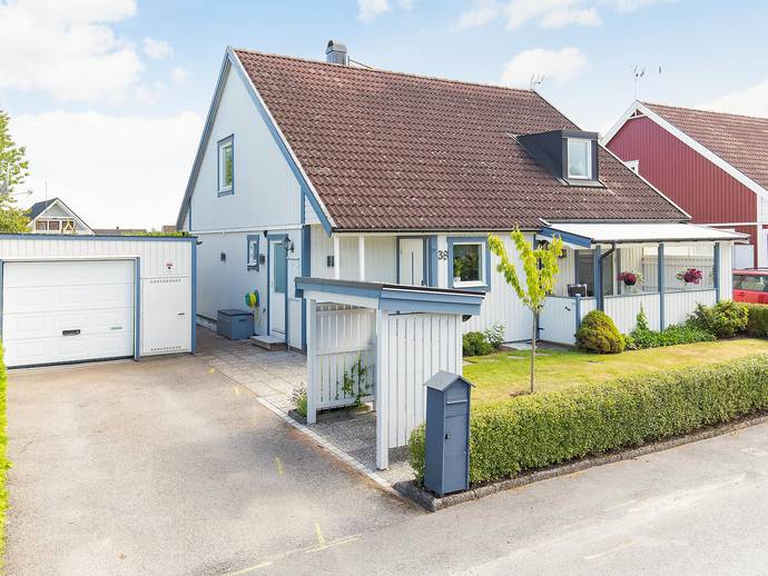 6 rok · 148 m² · Enbacken 38