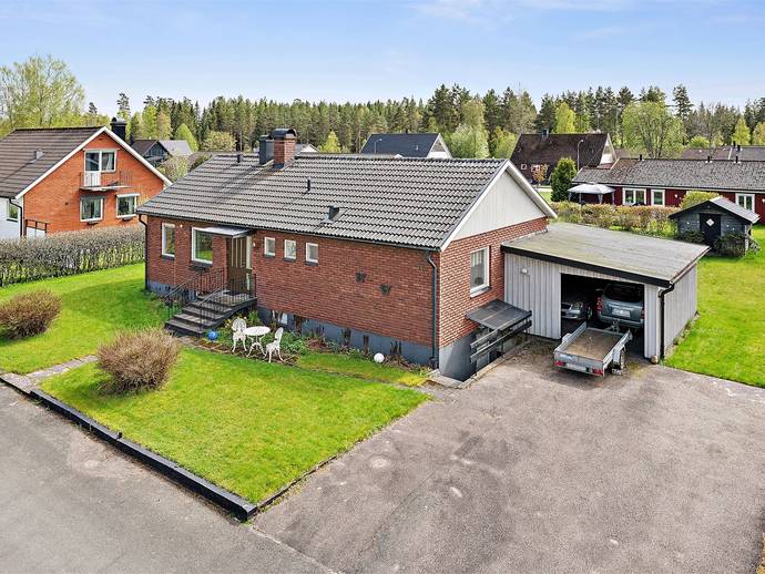 4 rok · 99 m² · Ringvägen 14