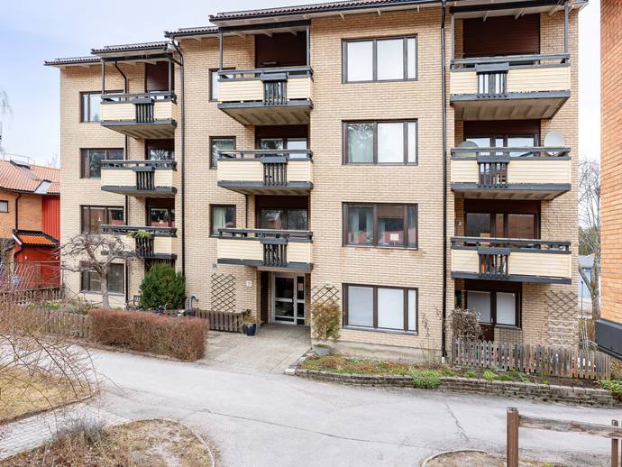 3 rok · 73,9 m² · Dirigentvägen 185