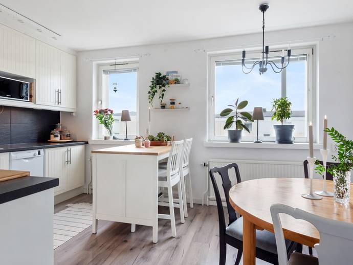 4 rok · 95 m² · SANDGATAN 15 A