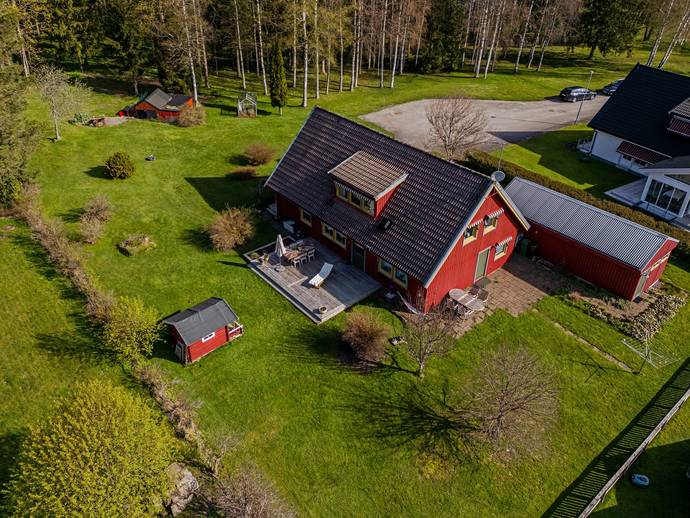 6 rok · 158 m² · Hedetorpet 112