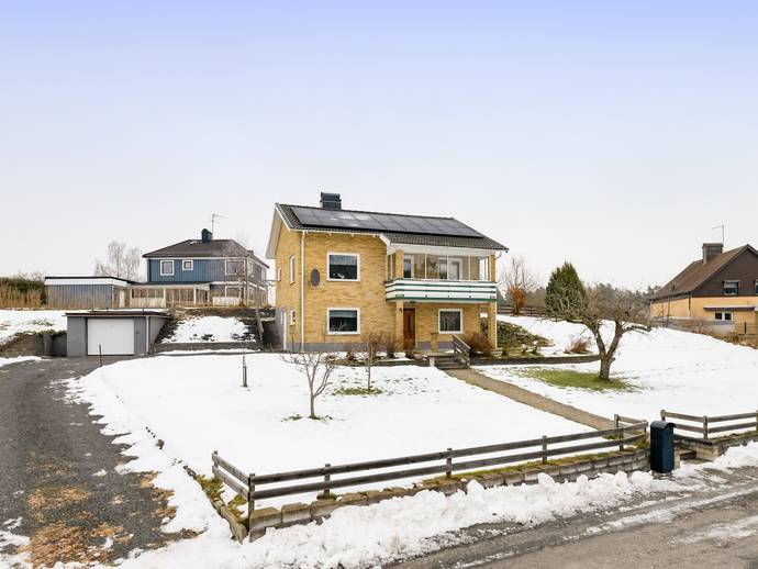 4 rok · 100 m² · Taklasvägen 4