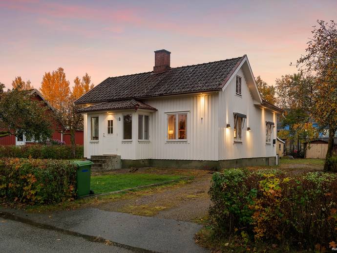 2 rok · 55 m² · Skogsvägen 8