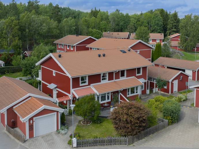 5 rok · 139 m² · Trågstigen 13