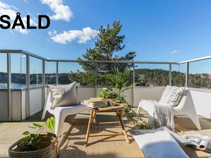 4 rok · 111 m² · Skogsmarksvägen 14