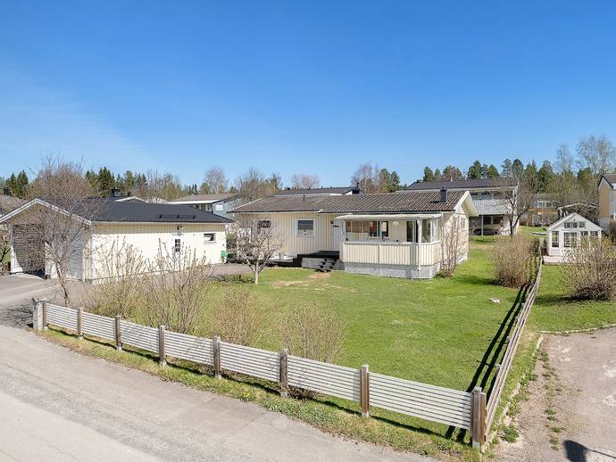 7 rok · 105 m² · Brushanevägen 14
