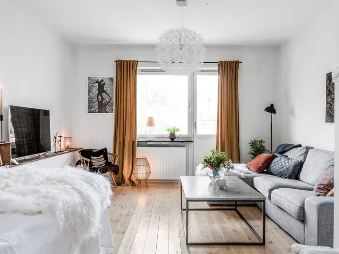 1 rok · 33,5 m² · Trozelligatan 30