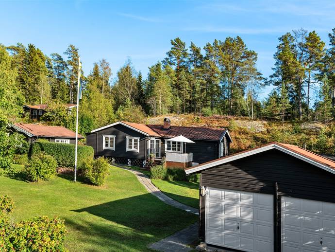 4 rok · 100 m² · Klubbvägen 25