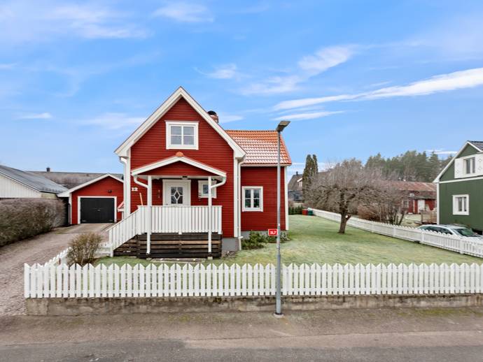 4 rok · 88 m² · Ekagatan 12
