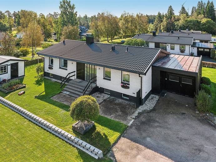6 rok · 102 m² · Månstigen 10