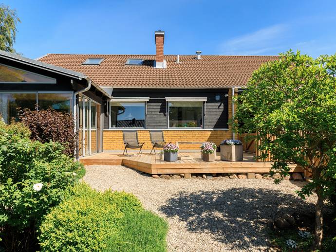 6 rok · 155 m² · Tulpanvägen 5