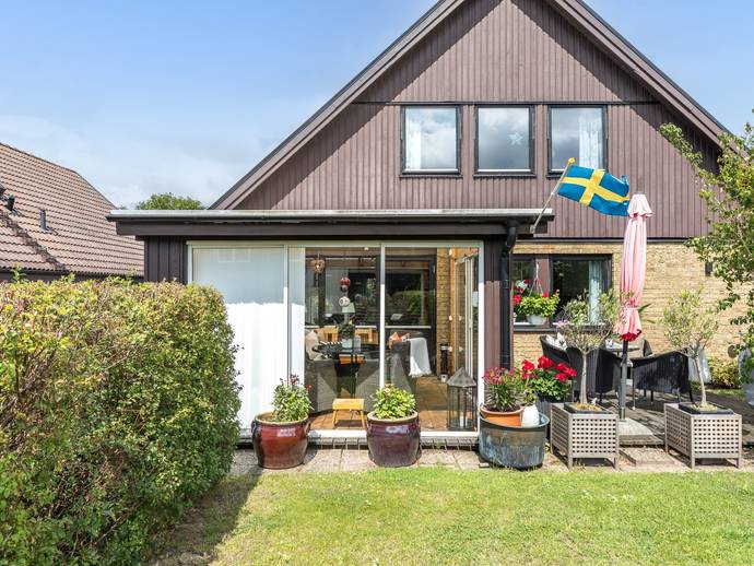 7 rok · 177 m² · Rosmarinvägen 1