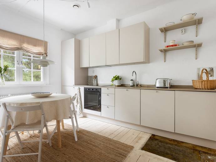 2 rok · 45 m² · Fältmarskalksvägen 38