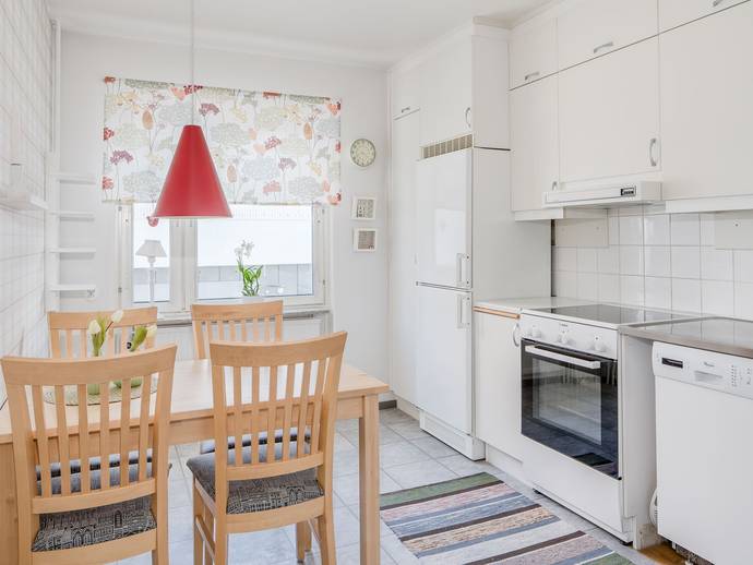 3 rok · 76 m² · Ängesvägen 5B