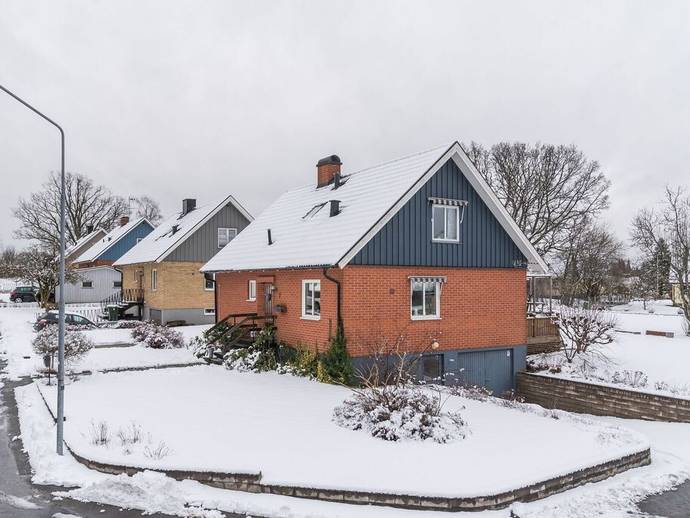 6 rok · 125 m² · Lönnvägen 7